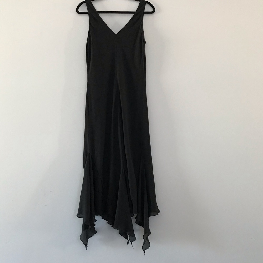 Bellessa VINTAGE black jagged edge dress